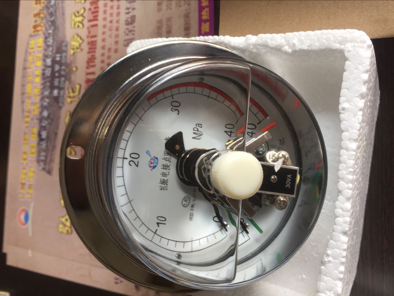 压力仪表在使用时应注意哪些事项呢？大兰液压告诉您